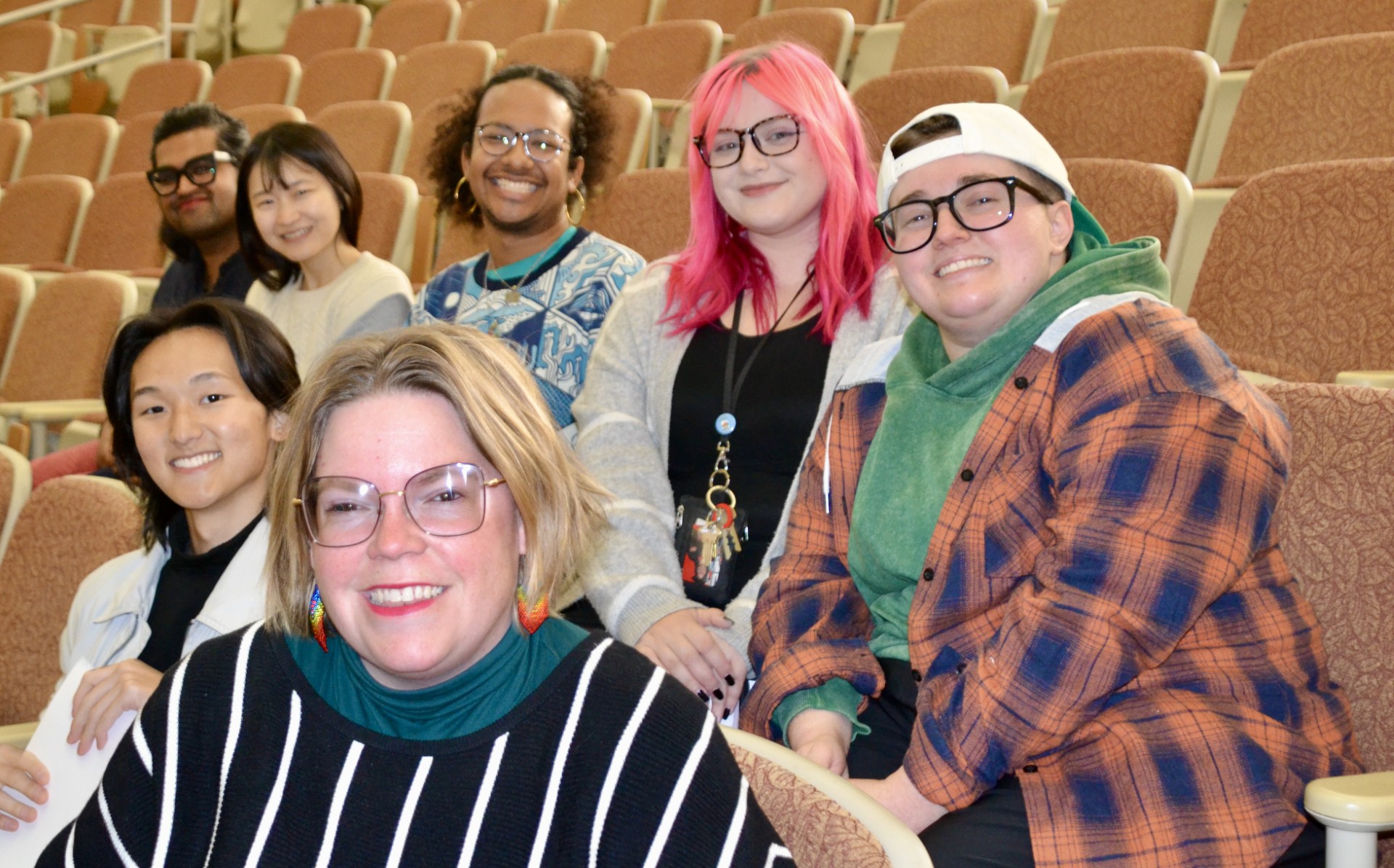 Image of Dr. Kate Phelps with graduate students